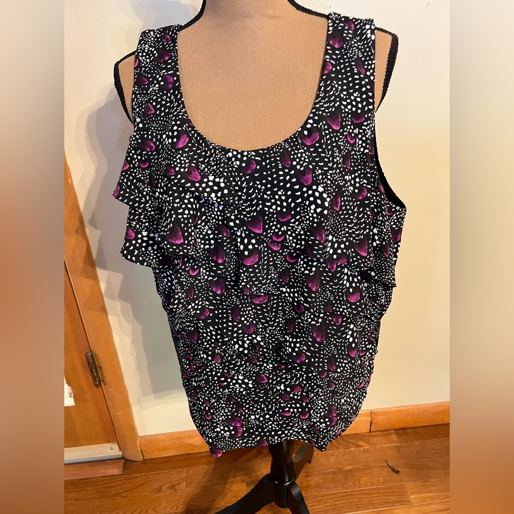 WHITE HOUSE/ BLACK MARKET Women's Black and Purple Ruffle Top